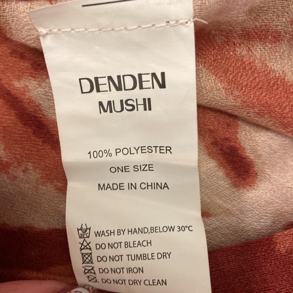 Denden Mushi Dark Rose Cream Sheer Hi-Low Floral Kimono NWOT One Size Fits Most - Picture 4 of 5